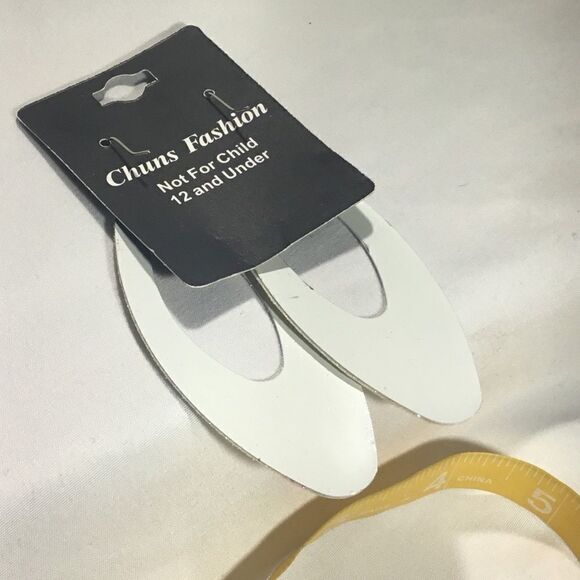 Glitter Fashion Dangle Earrings (UC3) - Picture 6 of 7